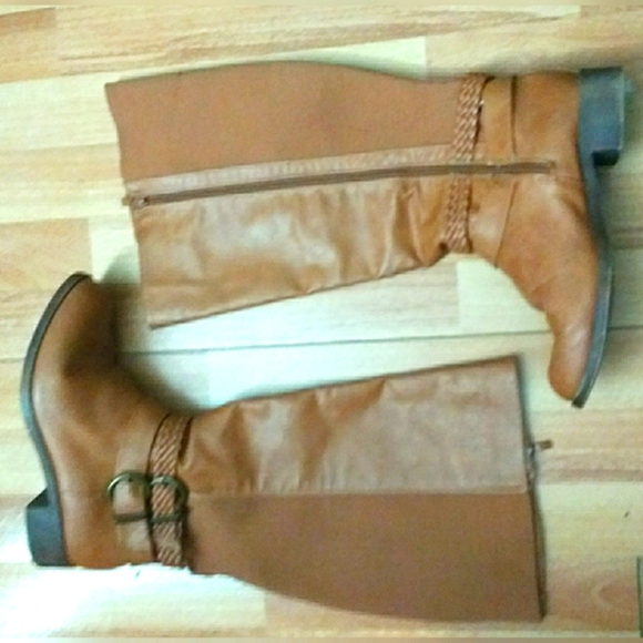 Torrid Wide Boots - Picture 7 of 9